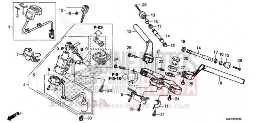 ROHRGRIFF/OBERE BRUECKE CBR500RAF de 2015